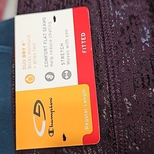 Womens Champion Sz L Fitted Regular length Leggings. Eggplant & Shiny texture.